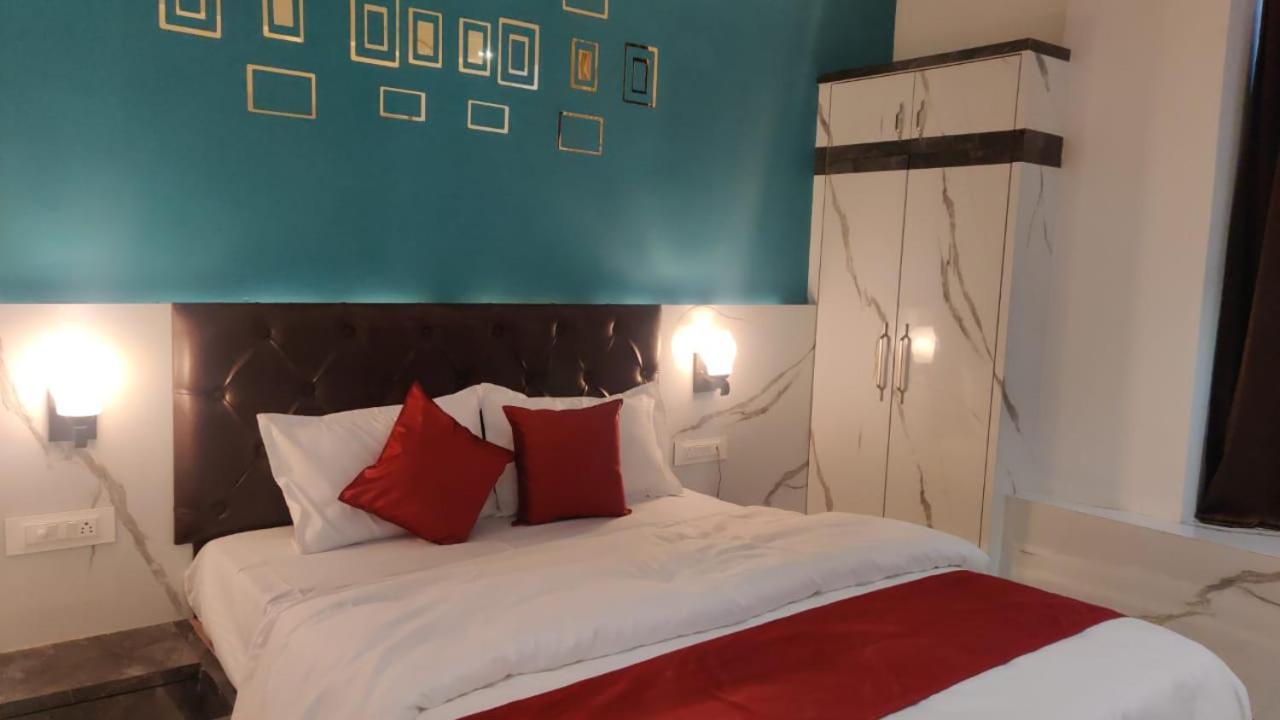 Hotel Relax Bhopal Eksteriør bilde