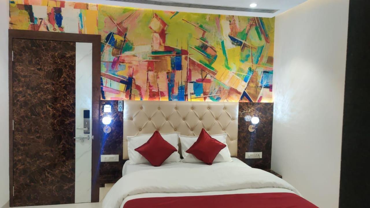 Hotel Relax Bhopal Eksteriør bilde