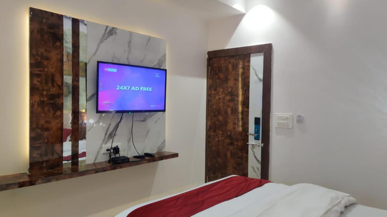 Hotel Relax Bhopal Eksteriør bilde